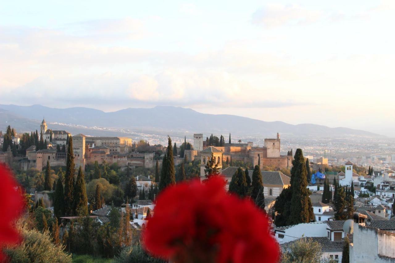 Morente Suena La Alhambra Granada Exterior photo